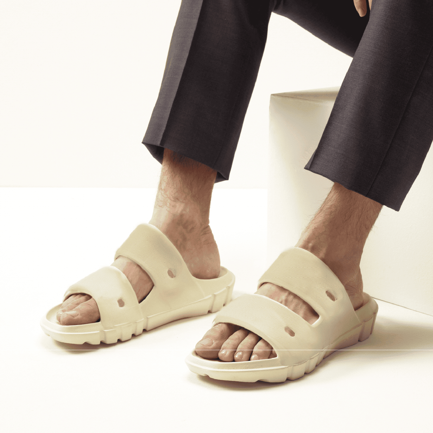 GET IN TOUCH 
WITH US! | Altafit